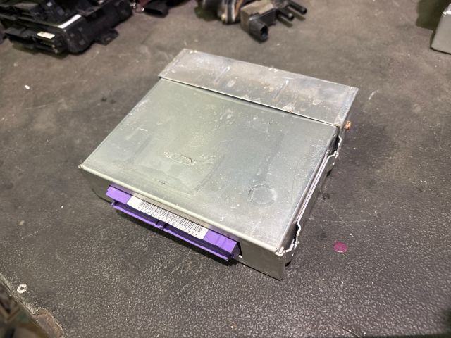 bontott OPEL ASTRA F Motorvezérlő