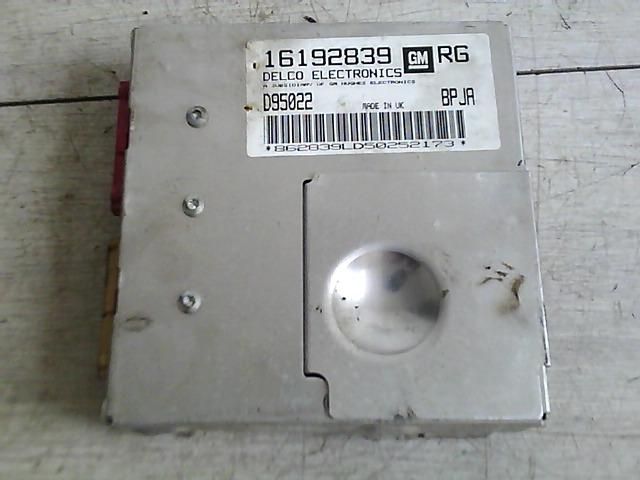bontott OPEL ASTRA F Motorvezérlő