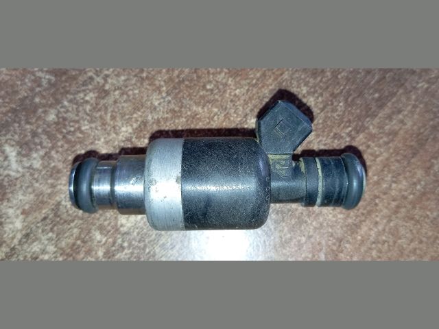 bontott OPEL ASTRA F Porlasztó (1 db)