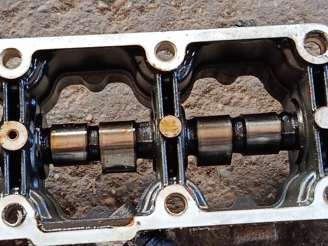 bontott OPEL ASTRA F Vezérműtengely Házzal