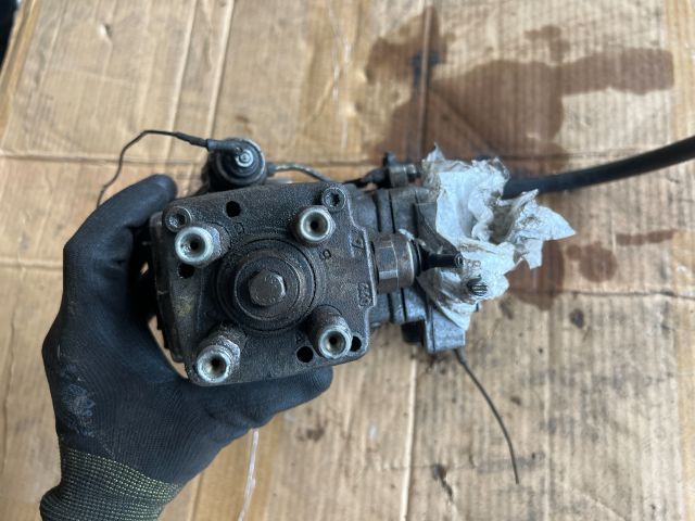 bontott OPEL ASTRA F Adagoló