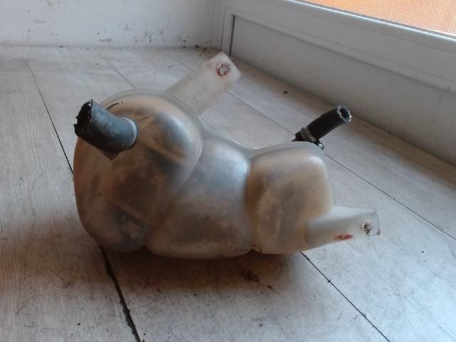 bontott OPEL ASTRA F Kiegyenlítő Tartály