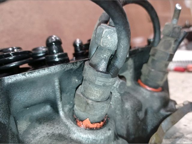 bontott OPEL ASTRA F Porlasztó (1 db)