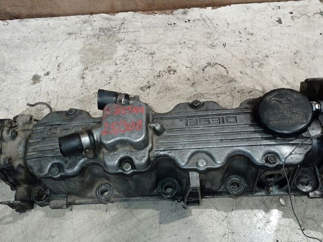 bontott OPEL ASTRA F Szelepfedél