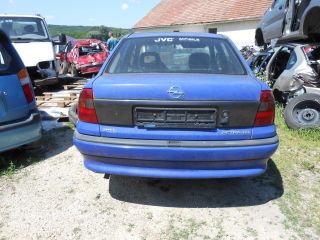 bontott OPEL ASTRA F Adagoló