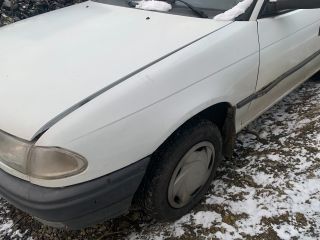 bontott OPEL ASTRA F Bal hátsó Rugó