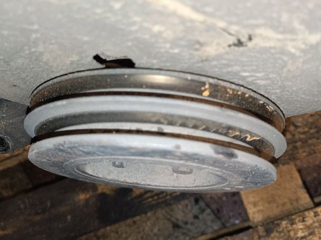 bontott OPEL ASTRA F Főtengely Szíjtárcsa