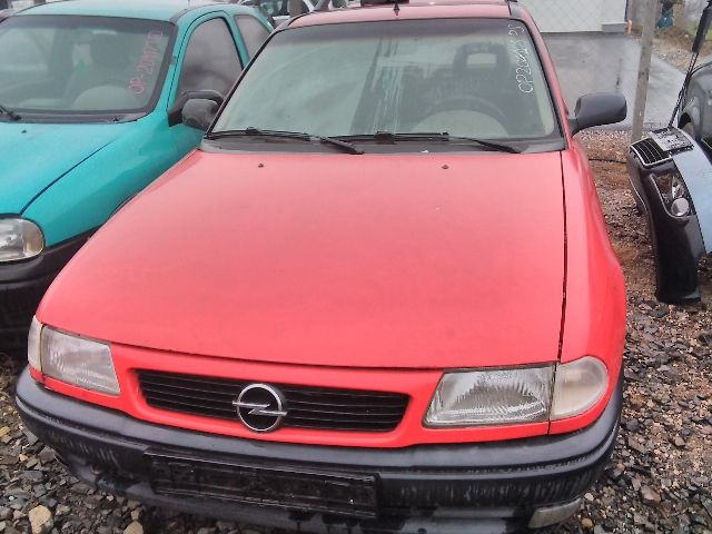 bontott OPEL ASTRA F Homlokfal (Üres lemez)