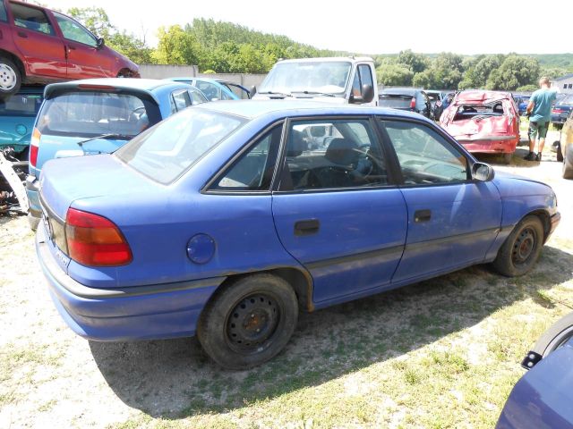 bontott OPEL ASTRA F Katalizátor