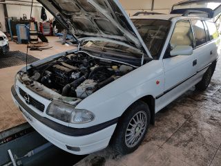 bontott OPEL ASTRA F Kormányszervó Motor (Hidraulikus)