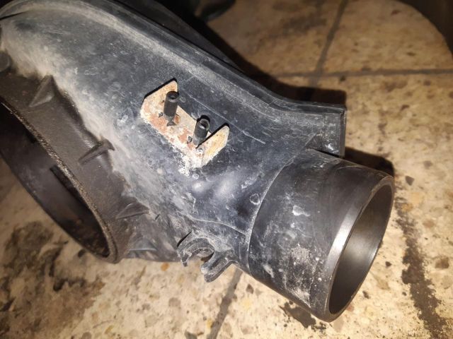 bontott OPEL ASTRA F Középső Motorburkolat