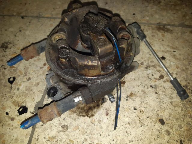 bontott OPEL ASTRA F Központi Injektor