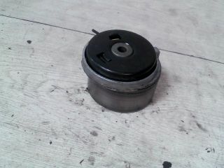 bontott OPEL ASTRA F Vezérlés Lánc / Szíj Feszítő Görgő