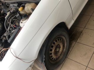 bontott OPEL ASTRA F Bal hátsó Rugó