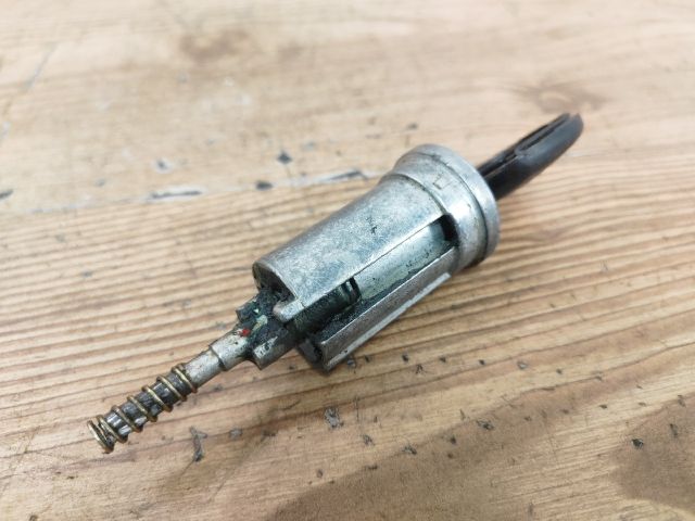 bontott OPEL ASTRA F Gyújtáskapcsoló