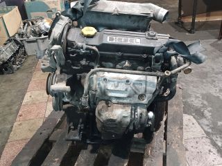 bontott OPEL ASTRA F Motor (Fűzött blokk hengerfejjel)