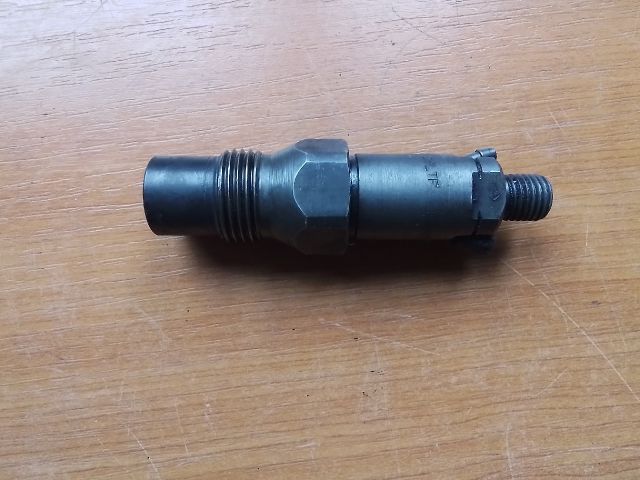 bontott OPEL ASTRA F Porlasztó (1 db)