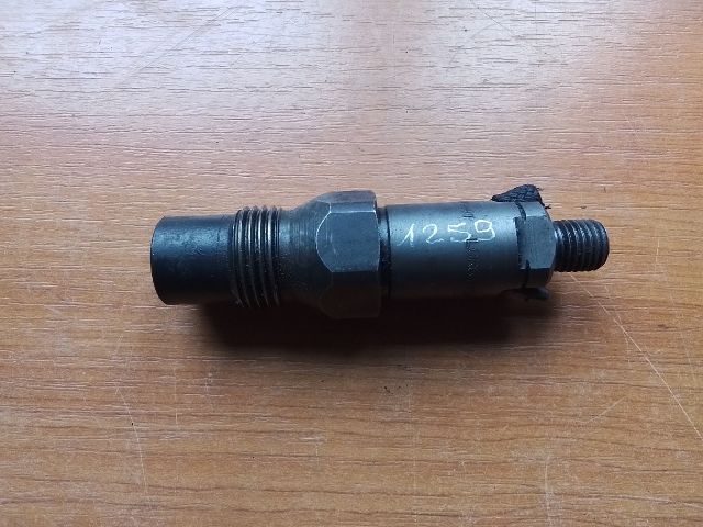 bontott OPEL ASTRA F Porlasztó (1 db)