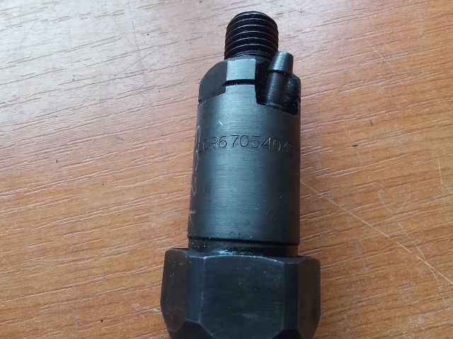 bontott OPEL ASTRA F Porlasztó (1 db)