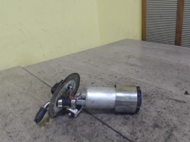 bontott OPEL ASTRA F Üzemanyag Szivattyú