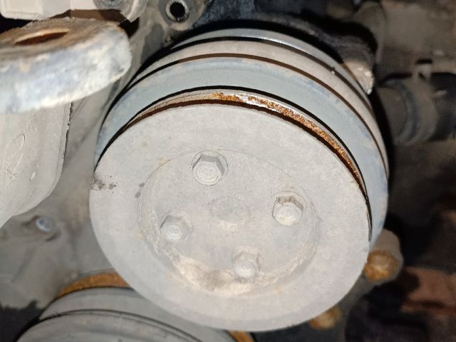 bontott OPEL ASTRA F Vízpumpa Szíjtárcsa