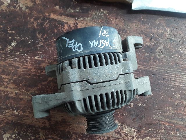 bontott OPEL ASTRA F Generátor