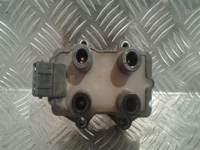 bontott OPEL ASTRA F Gyújtótrafó Szett