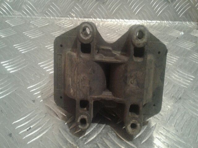 bontott OPEL ASTRA F Gyújtótrafó Szett