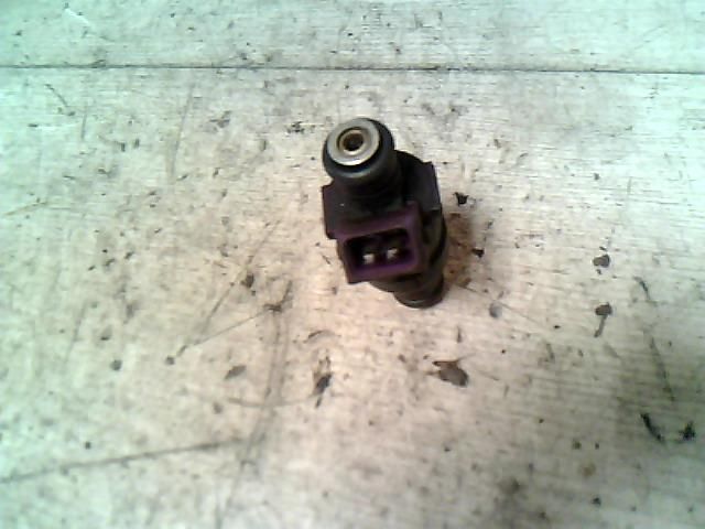 bontott OPEL ASTRA F Porlasztó (1 db)