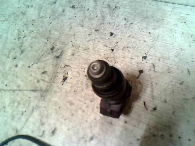 bontott OPEL ASTRA F Porlasztó (1 db)