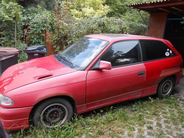 bontott OPEL ASTRA F Bal első Rugó