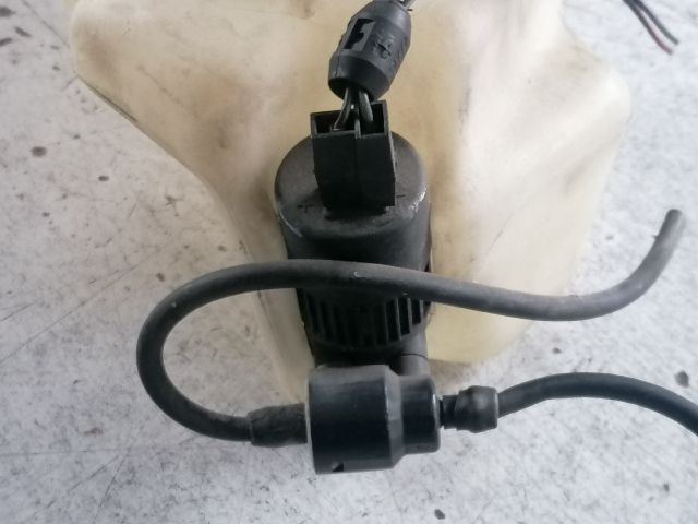 bontott OPEL ASTRA F Ablakmosó Tartály