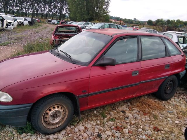 bontott OPEL ASTRA F Acélfelni (1 db)