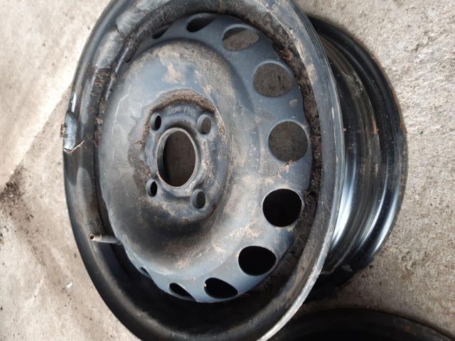 bontott OPEL ASTRA F Acélfelni Szett Gumival