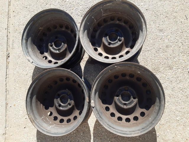 bontott OPEL ASTRA F Acélfelni Szett Gumival