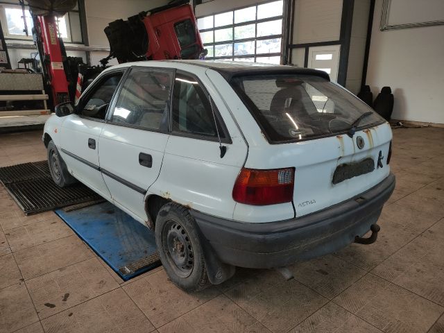 bontott OPEL ASTRA F Bal B Oszlop Burkolat