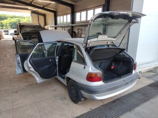 bontott OPEL ASTRA F Bal B Oszlop Burkolat