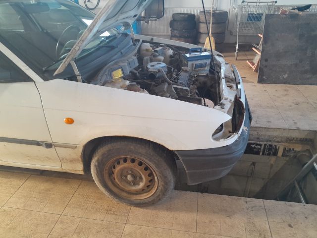 bontott OPEL ASTRA F Bal B Oszlop Burkolat