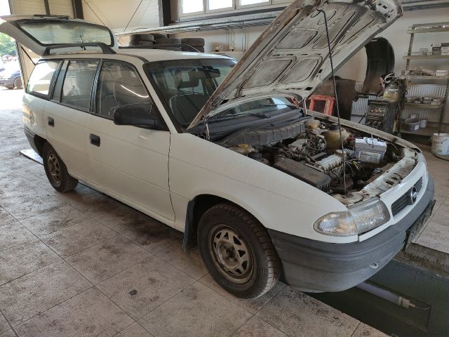 bontott OPEL ASTRA F Bal B Oszlop Burkolat