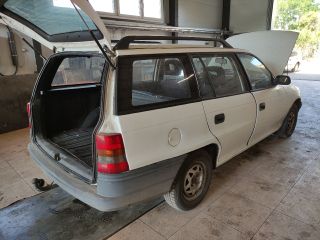 bontott OPEL ASTRA F Bal C Oszlop Burkolat