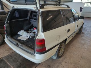 bontott OPEL ASTRA F Bal C Oszlop Burkolat