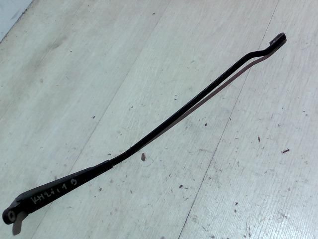 bontott OPEL ASTRA F Bal első Ablaktörlő Kar