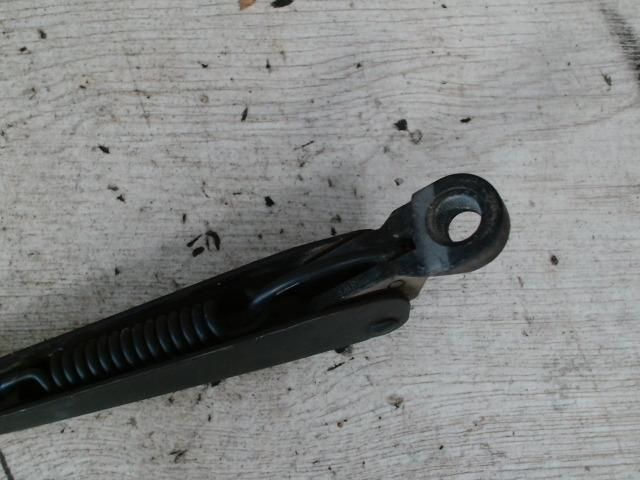 bontott OPEL ASTRA F Bal első Ablaktörlő Kar