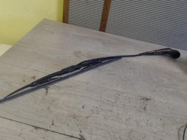 bontott OPEL ASTRA F Bal első Ablaktörlő Kar