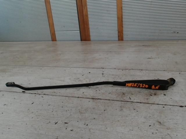 bontott OPEL ASTRA F Bal első Ablaktörlő Kar