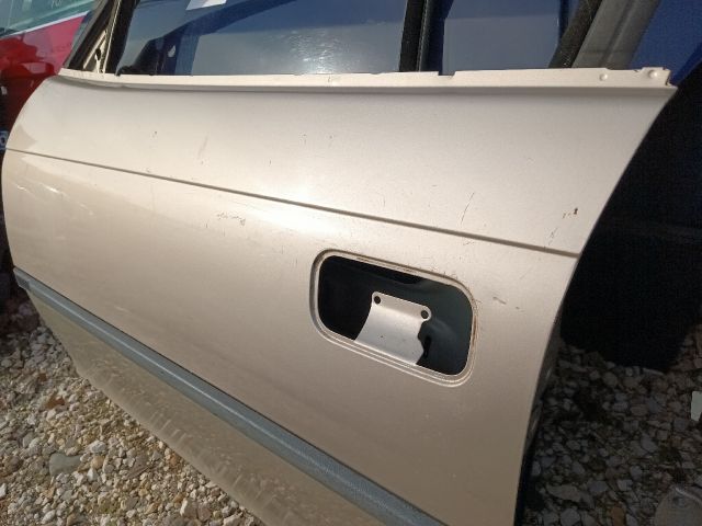 bontott OPEL ASTRA F Bal első Ajtó (Részeivel)