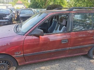 bontott OPEL ASTRA F Bal első Ajtó (Részeivel)