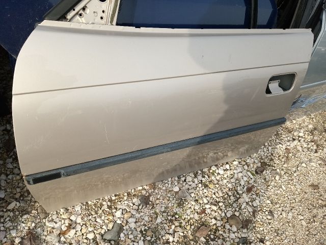 bontott OPEL ASTRA F Bal első Ajtó (Részeivel)