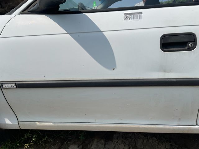 bontott OPEL ASTRA F Bal első Ajtó (Üres lemez)