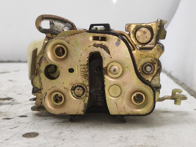 bontott OPEL ASTRA F Bal első Ajtózár